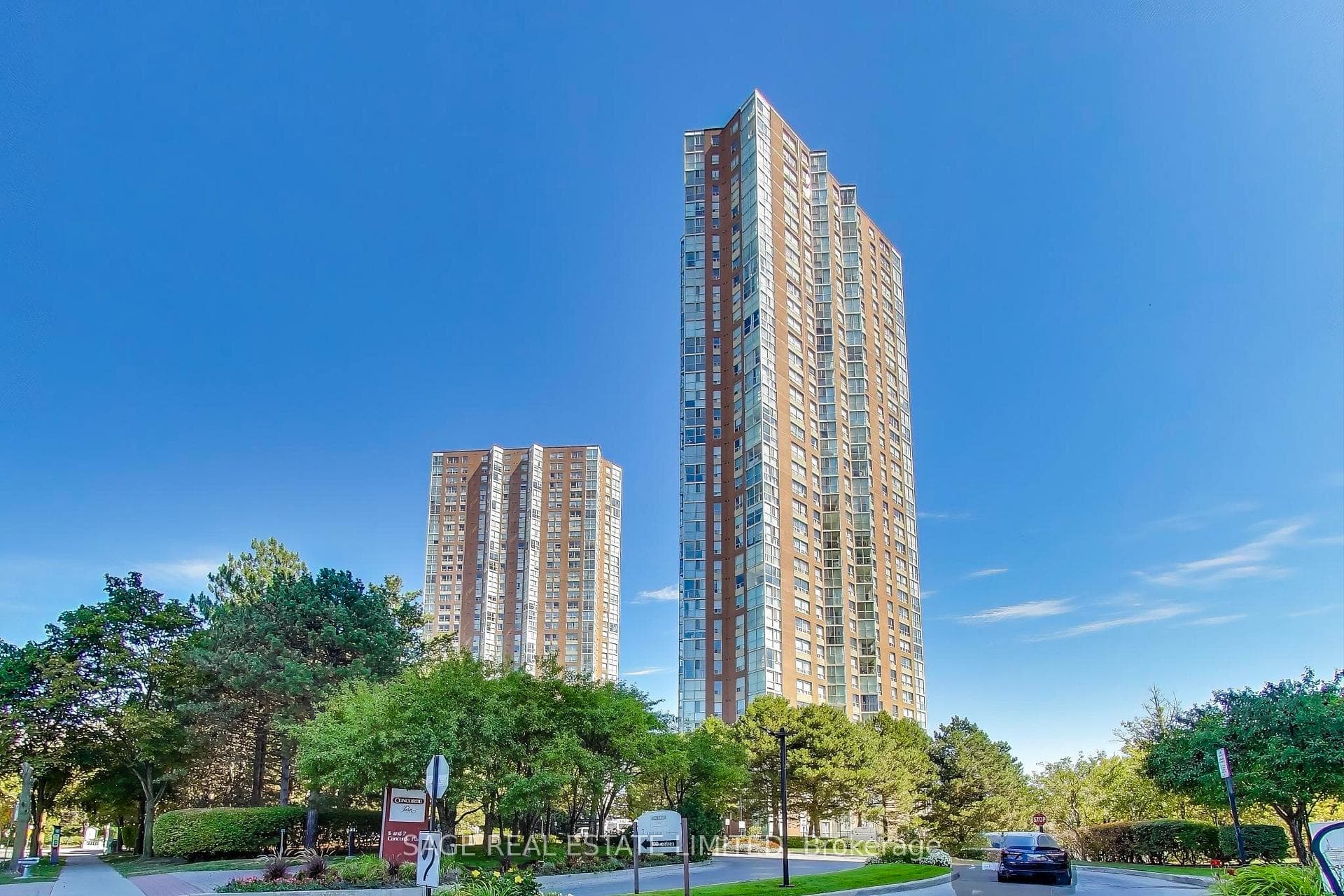 5 Concorde Place Unit 1201 photo 1