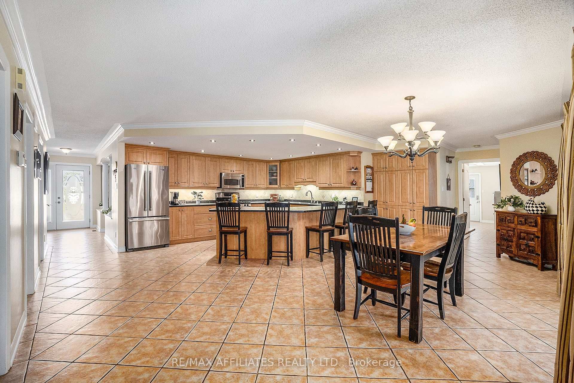93 LAROSE Lane photo 7