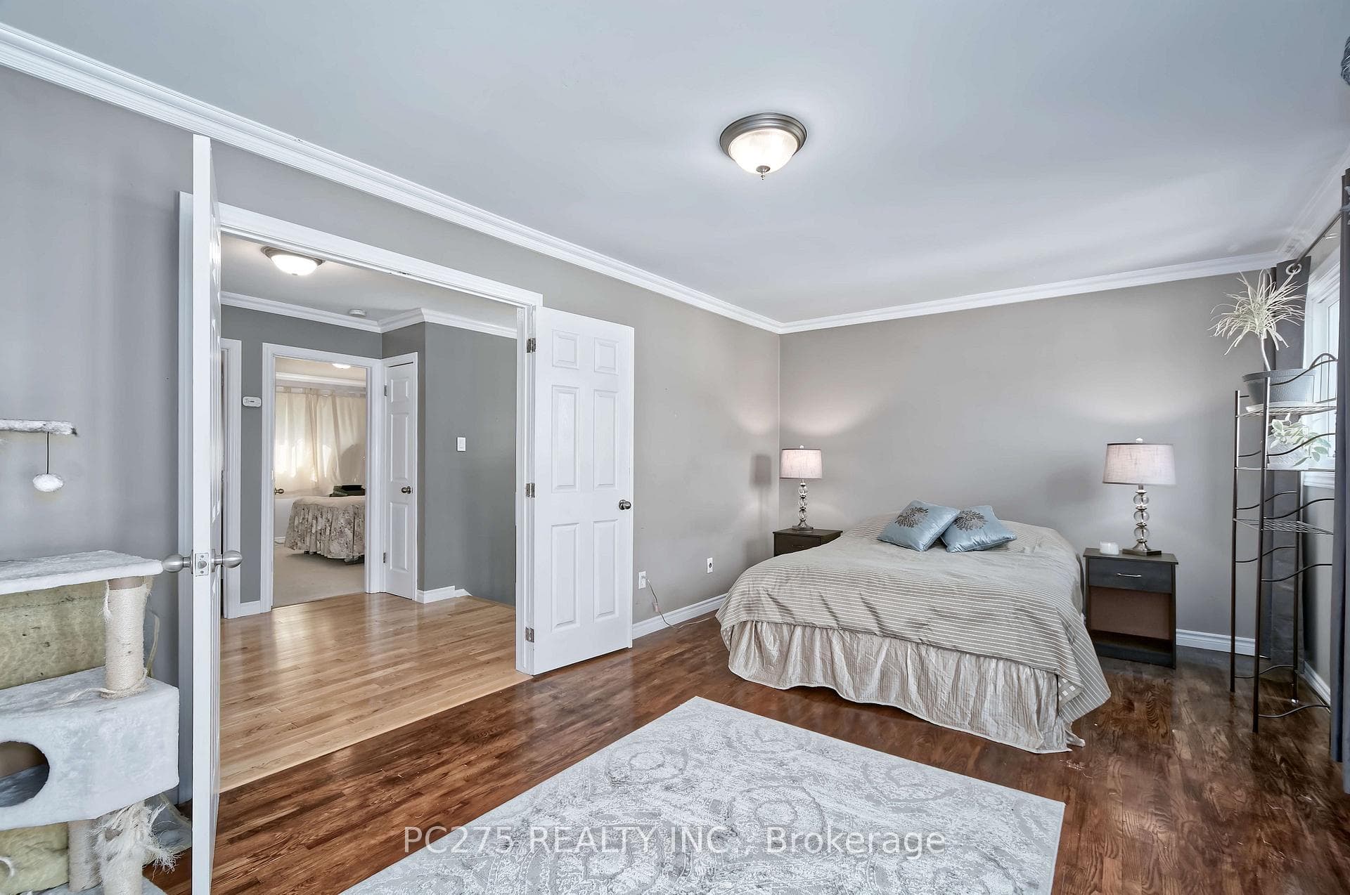 669 Osgoode Drive Unit 15 photo 19