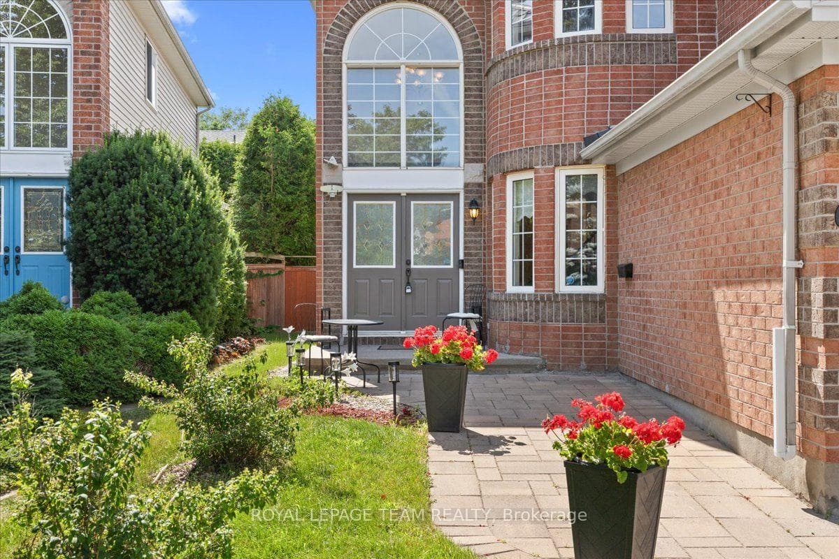 61 Shirley's Brook Drive photo 4