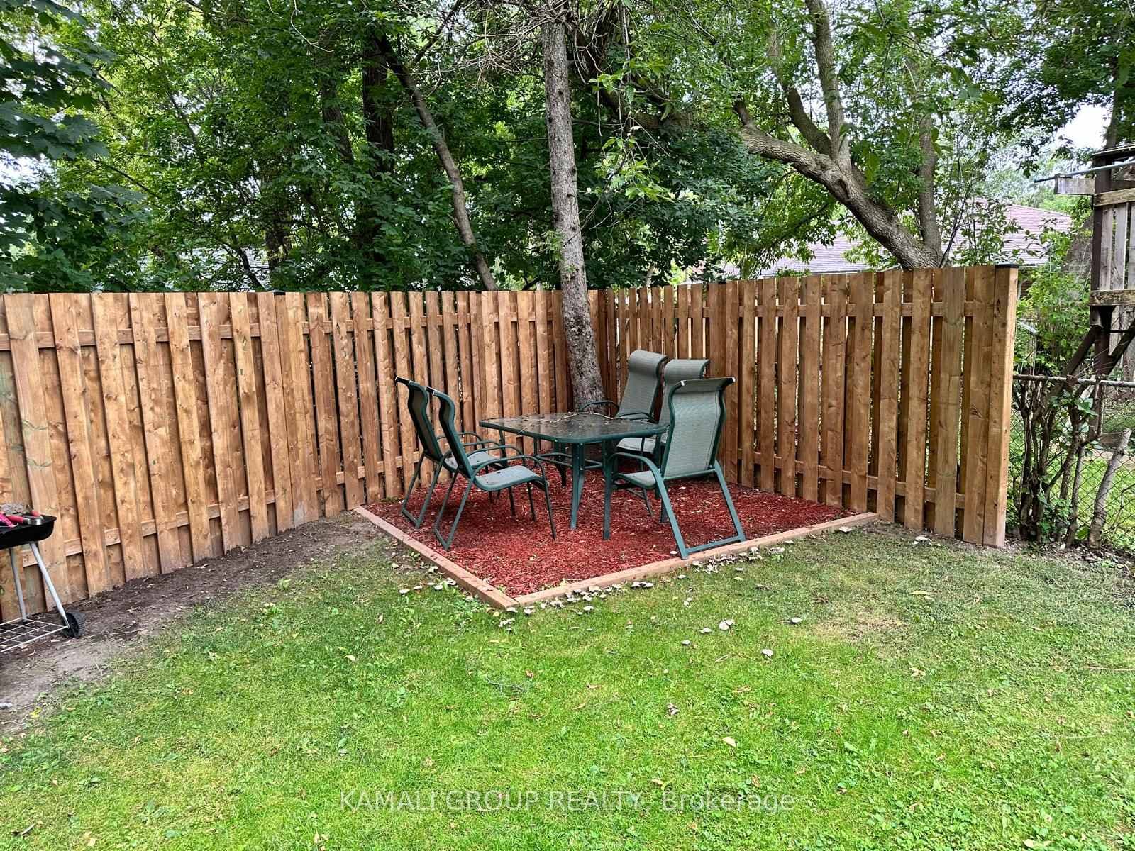 54 Harrison Drive Unit Main photo 15
