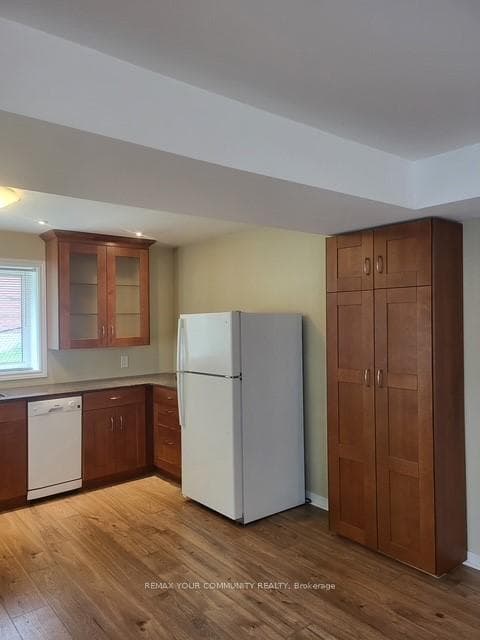 85 Emms Drive photo 7