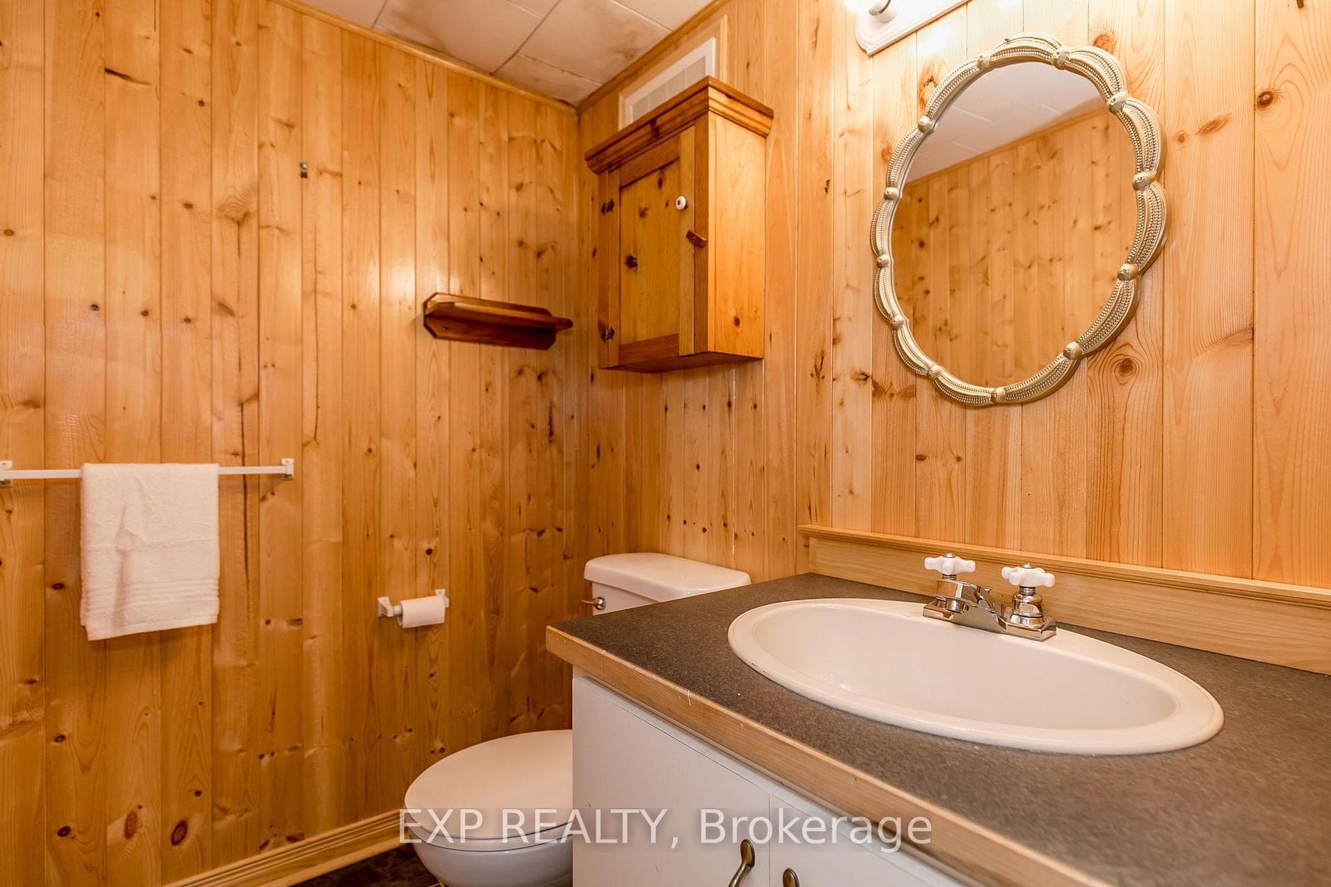 62 Courtice Crescent photo 36