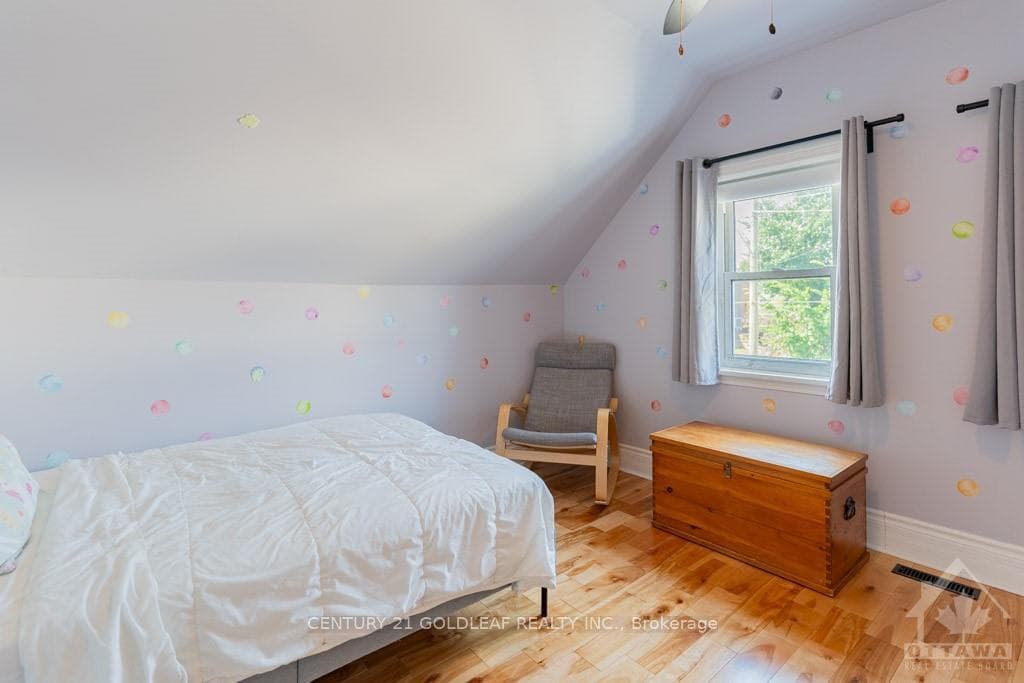 245 CAMBRIDGE Street photo 20