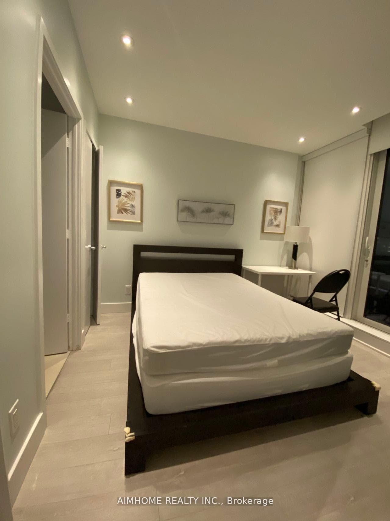 1 Bloor Street Unit 4009 photo 7