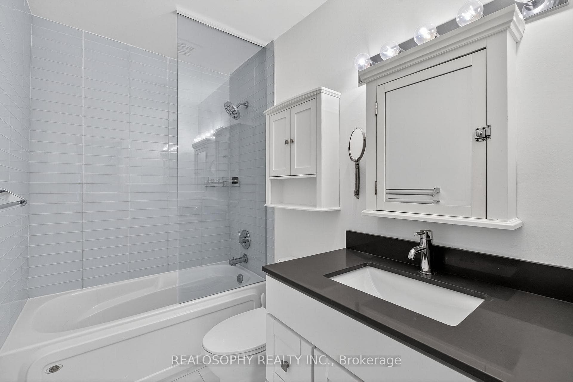 15 Elizabeth Street Unit 905 photo 26