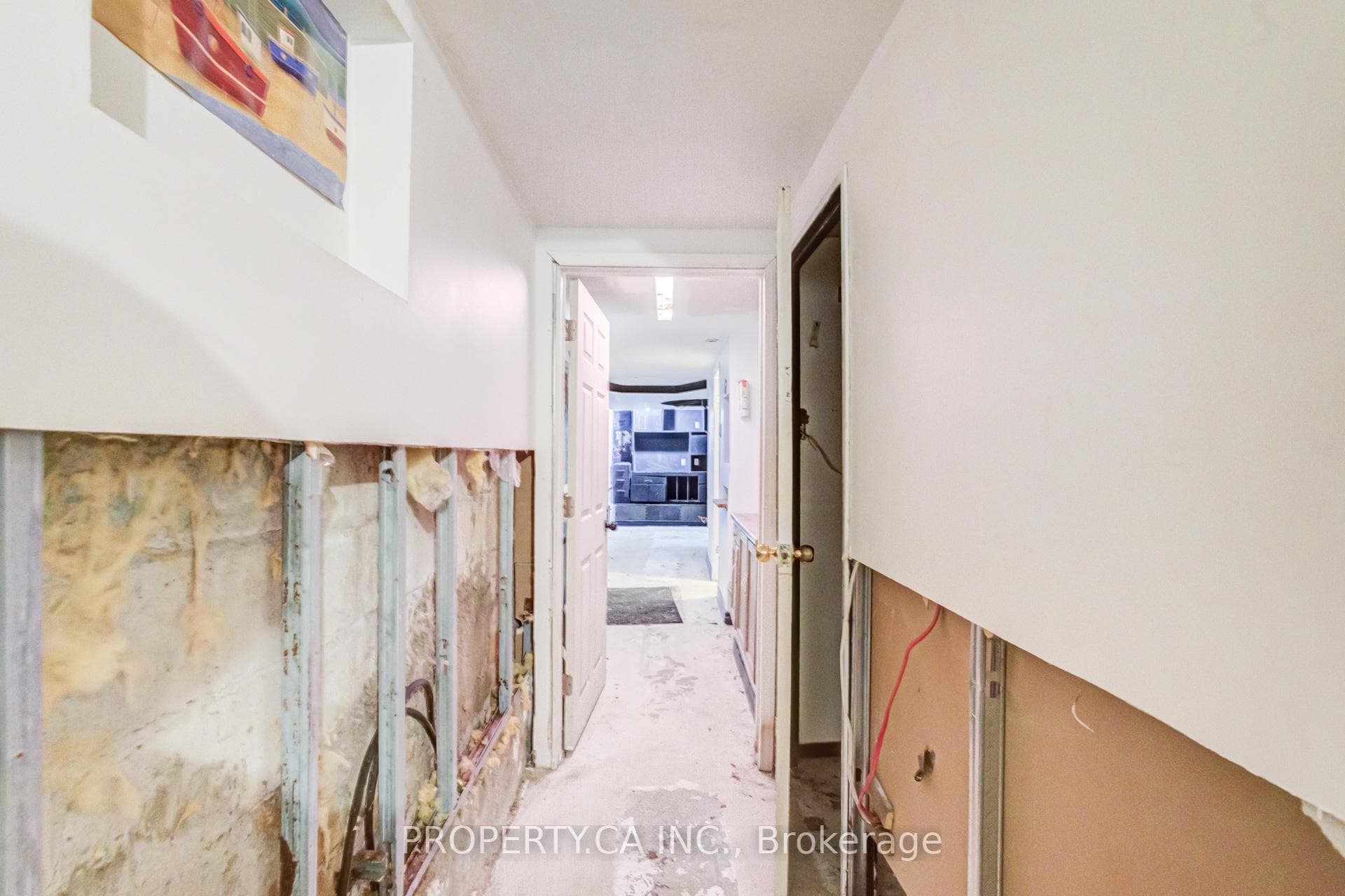 597 Rhodes Avenue photo 29