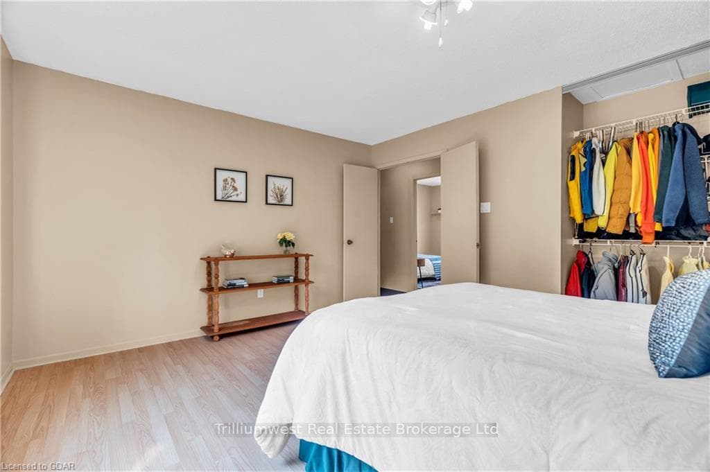 259 WARATAH Avenue photo 24