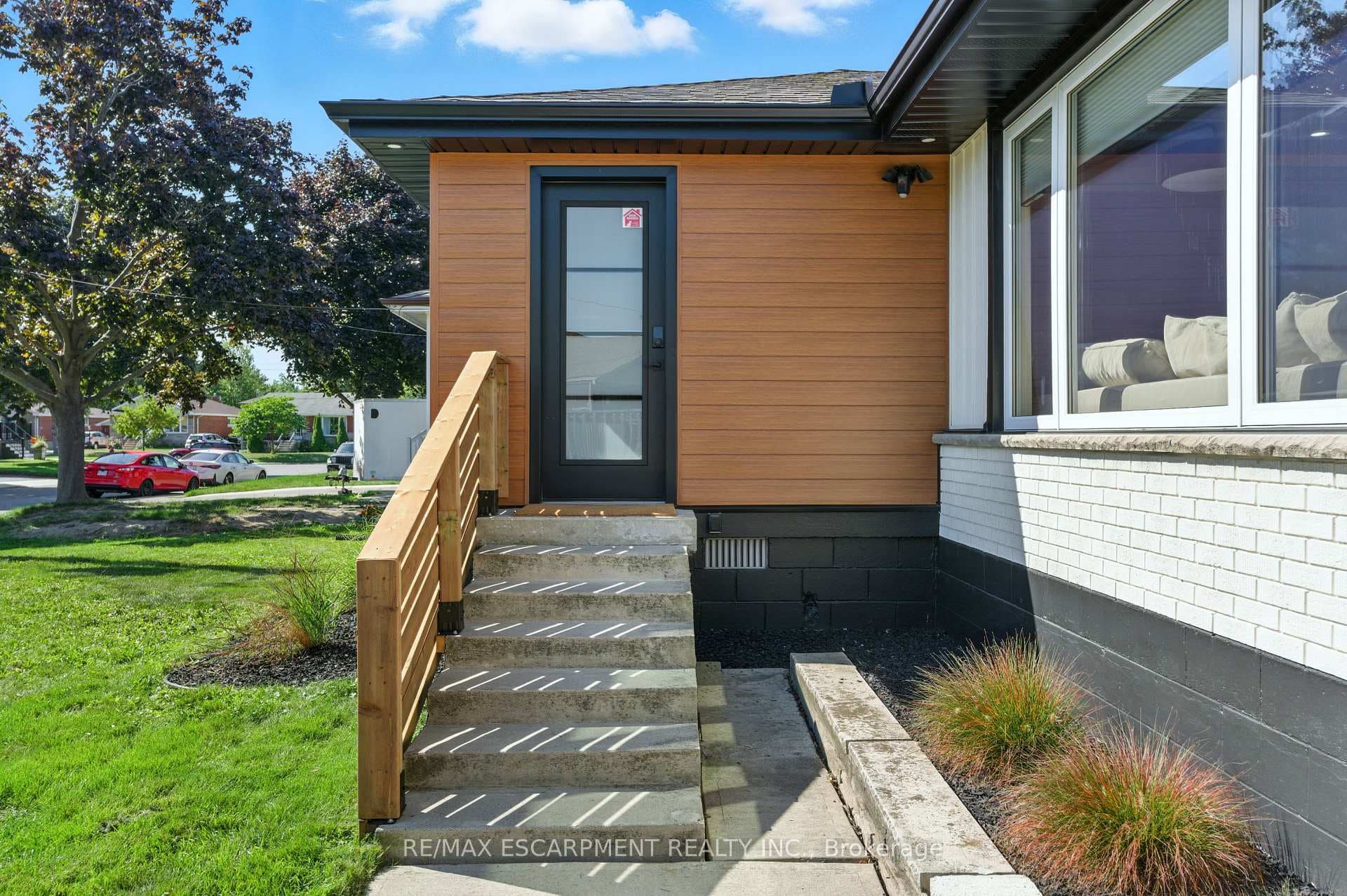 30 CLOKE Court photo 5