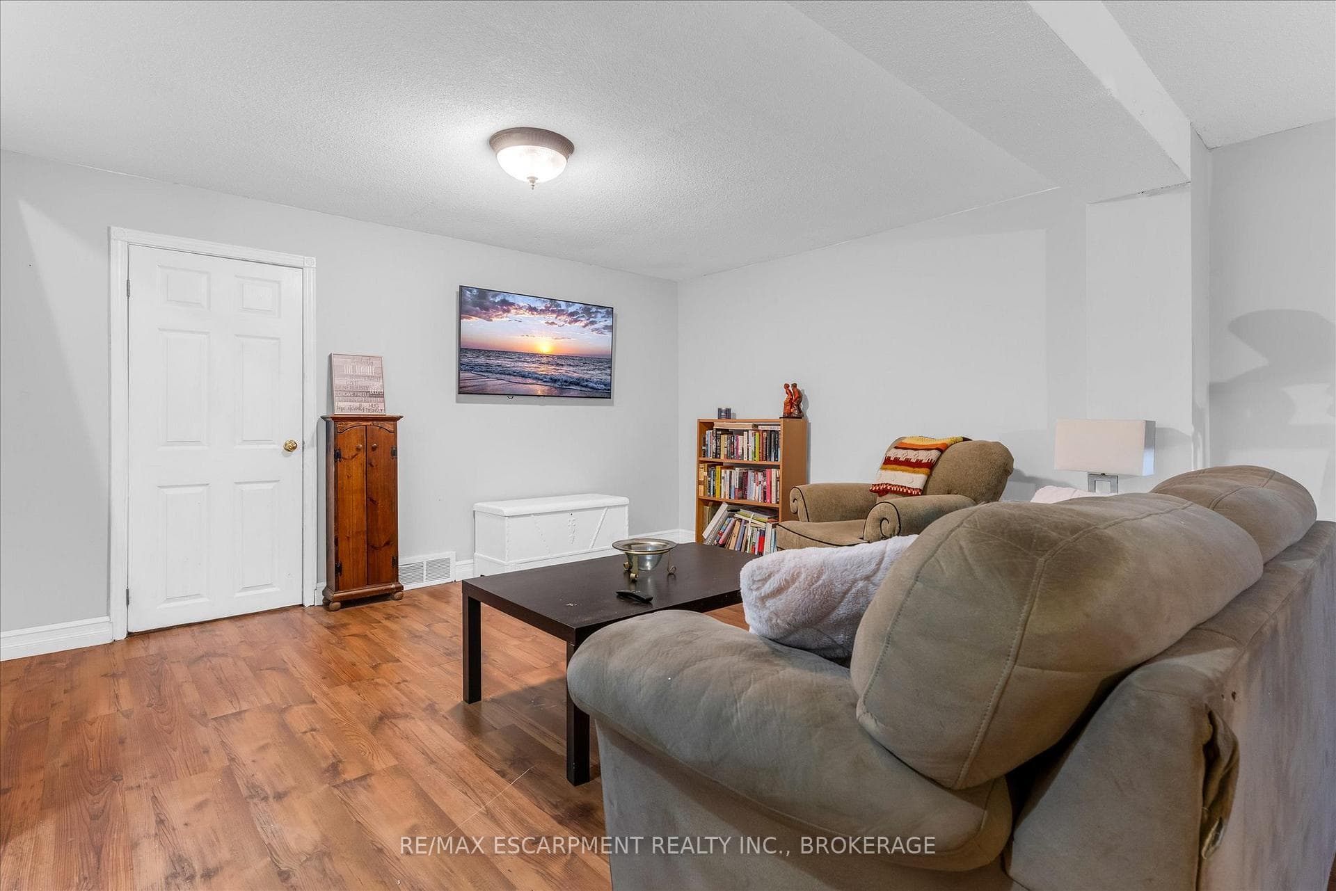 77 LINWELL Road Unit 97 photo 25