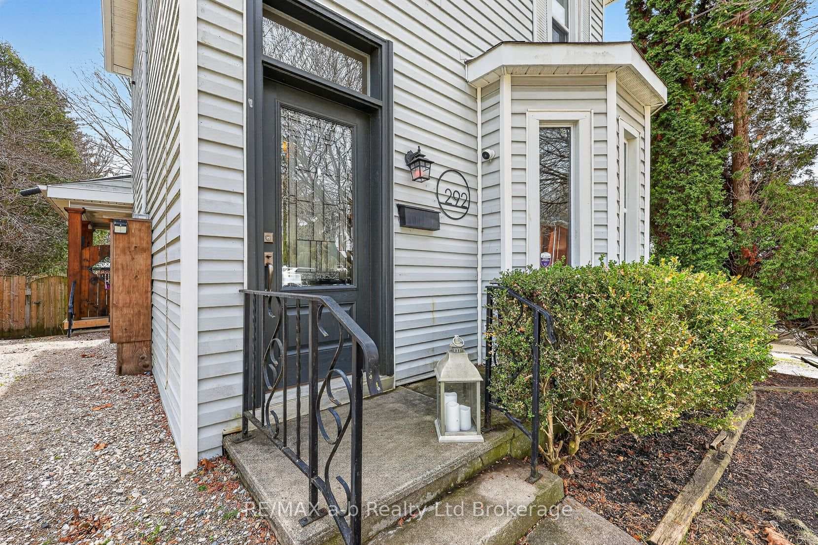 292 Buller Street photo 21