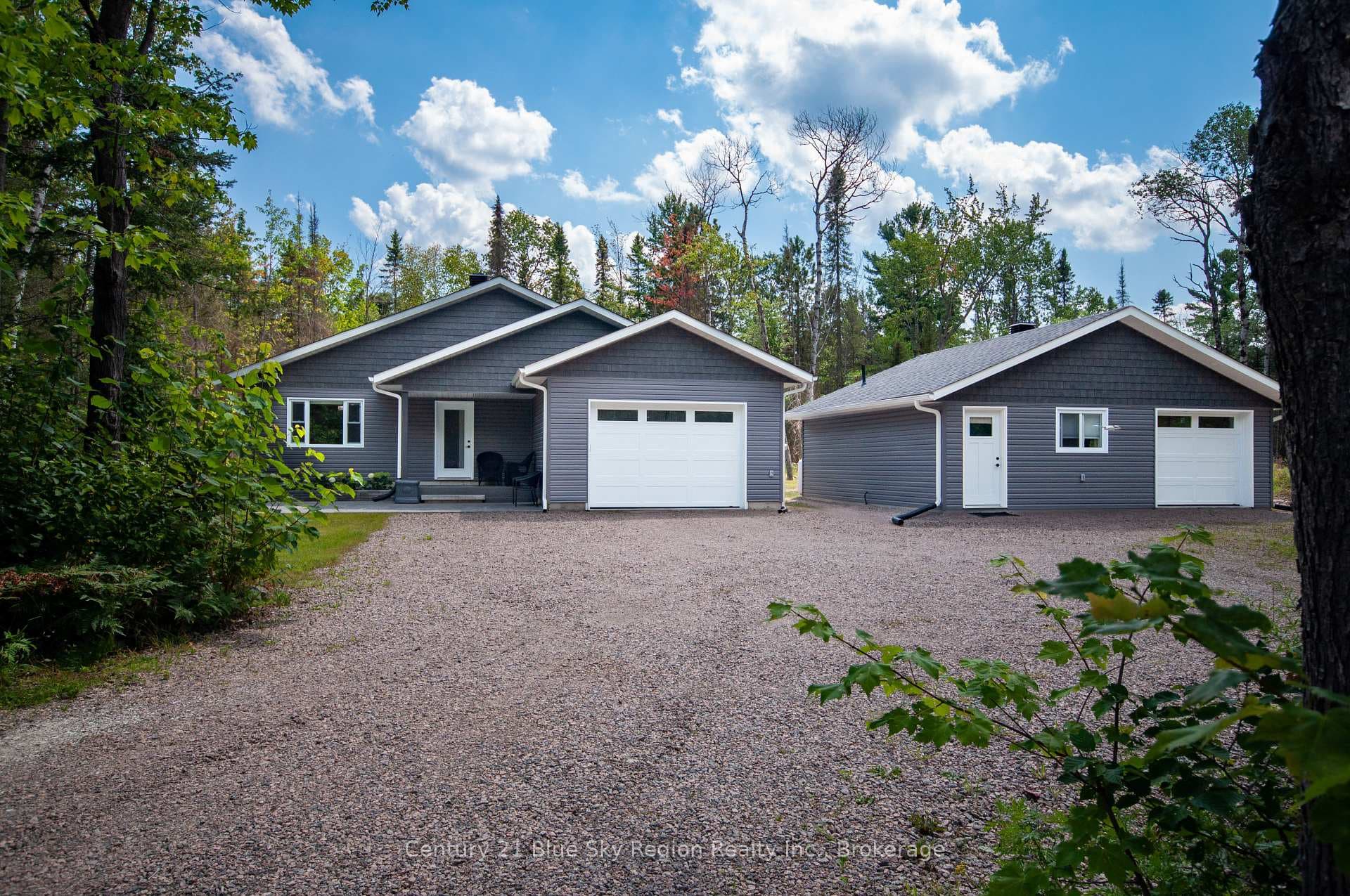 844 Macpherson Drive photo 39