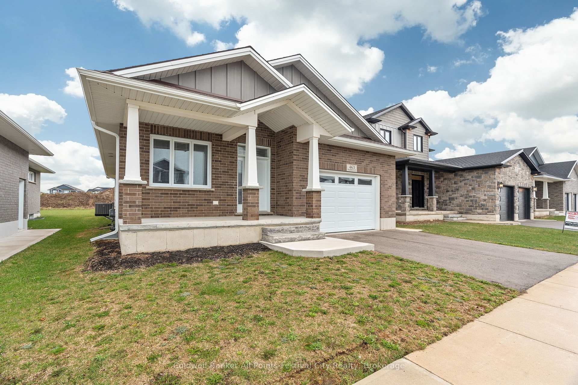 463 Warren Street photo 5