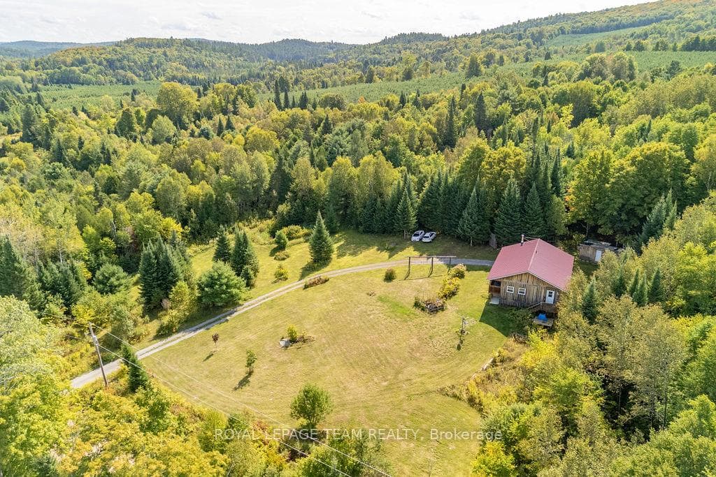 105 Heins Road photo 17
