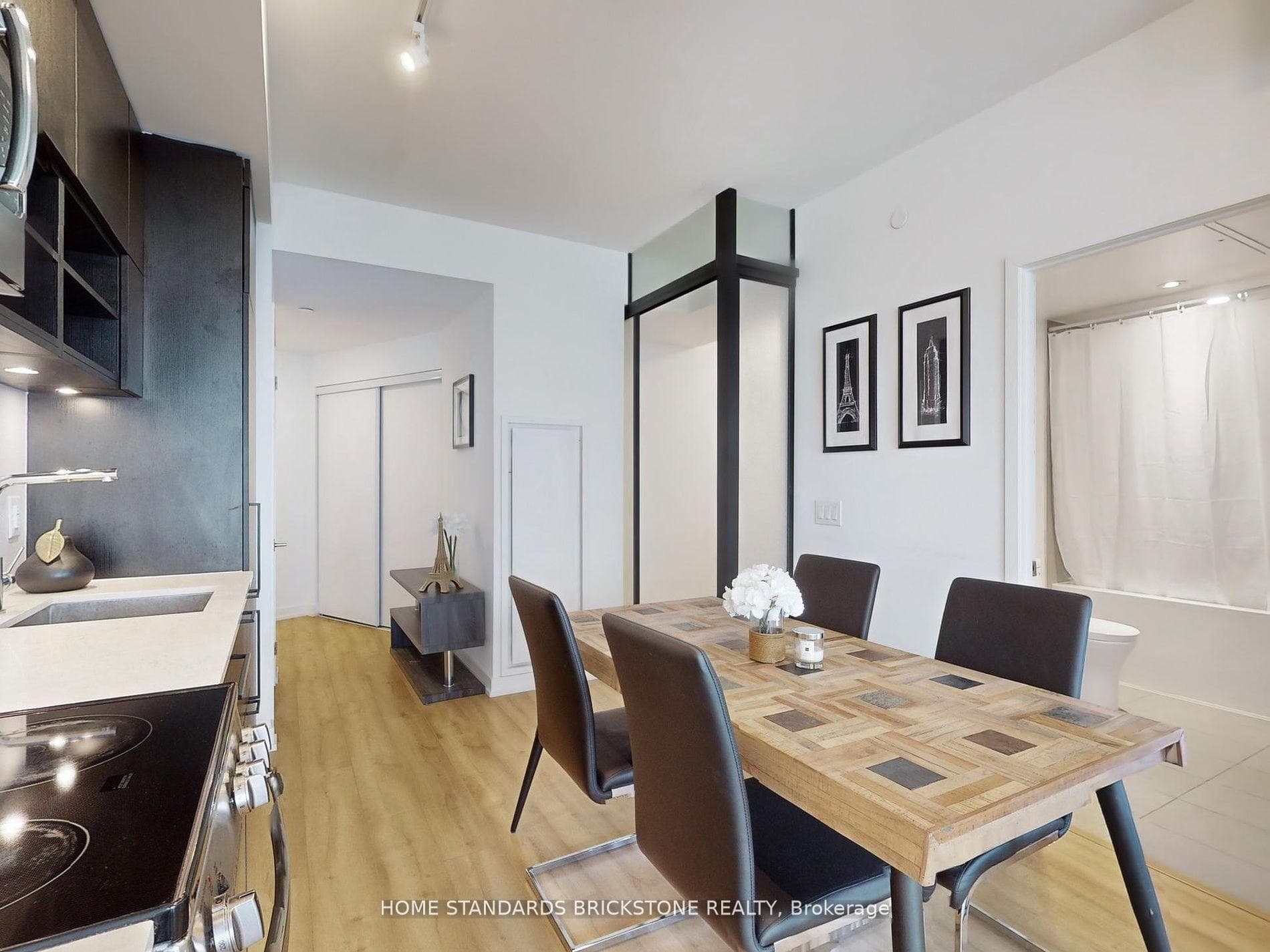 135 East Liberty Street Unit 1007 photo 14