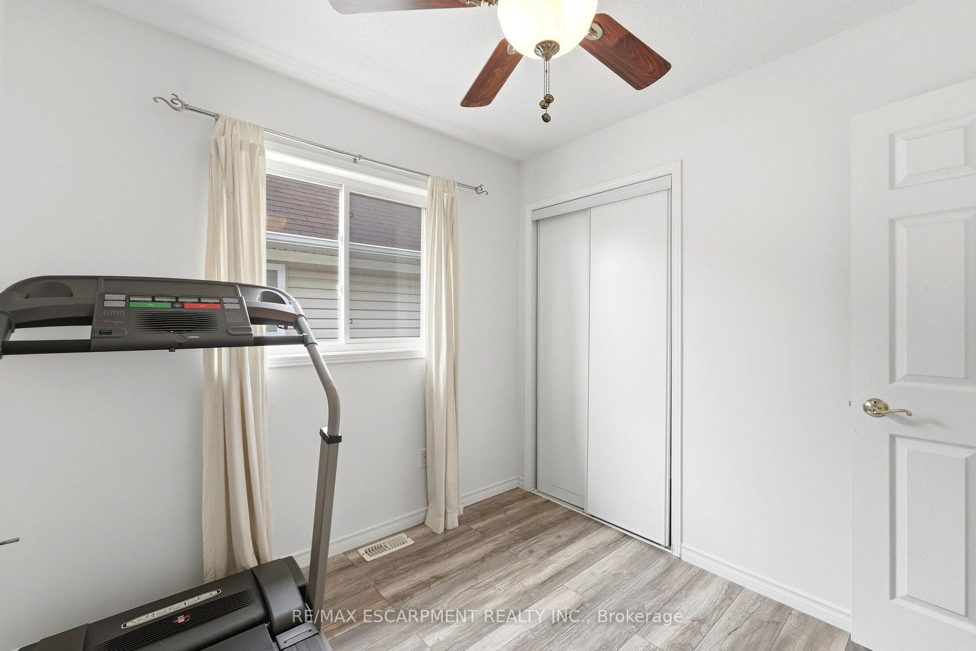 79 Cleghorn Drive photo 29
