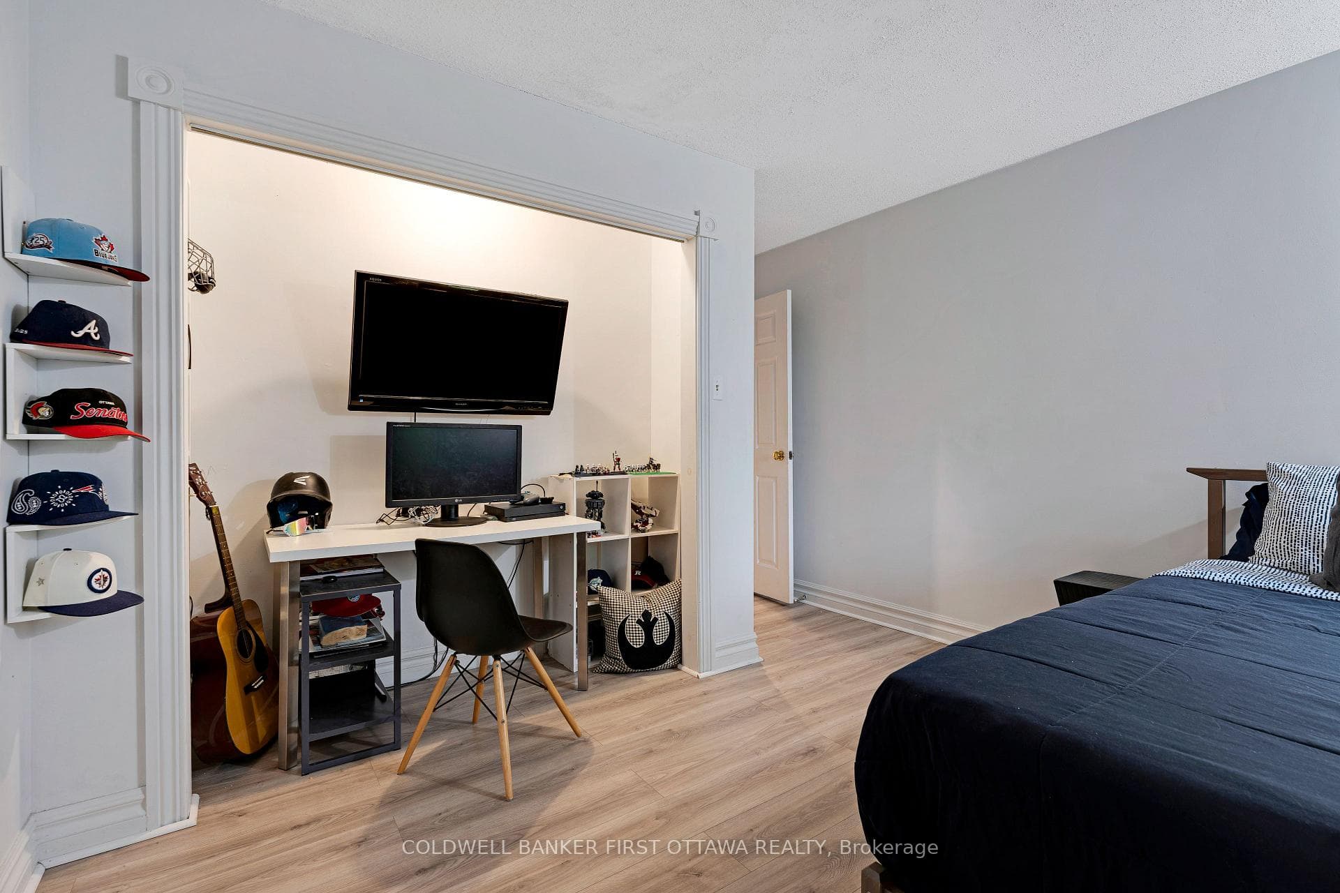 2nd Bedroom