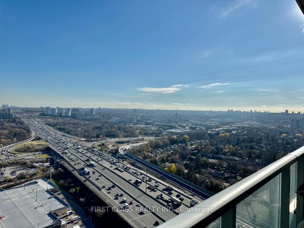 117 Mcmahon Drive Unit 3501 photo 27