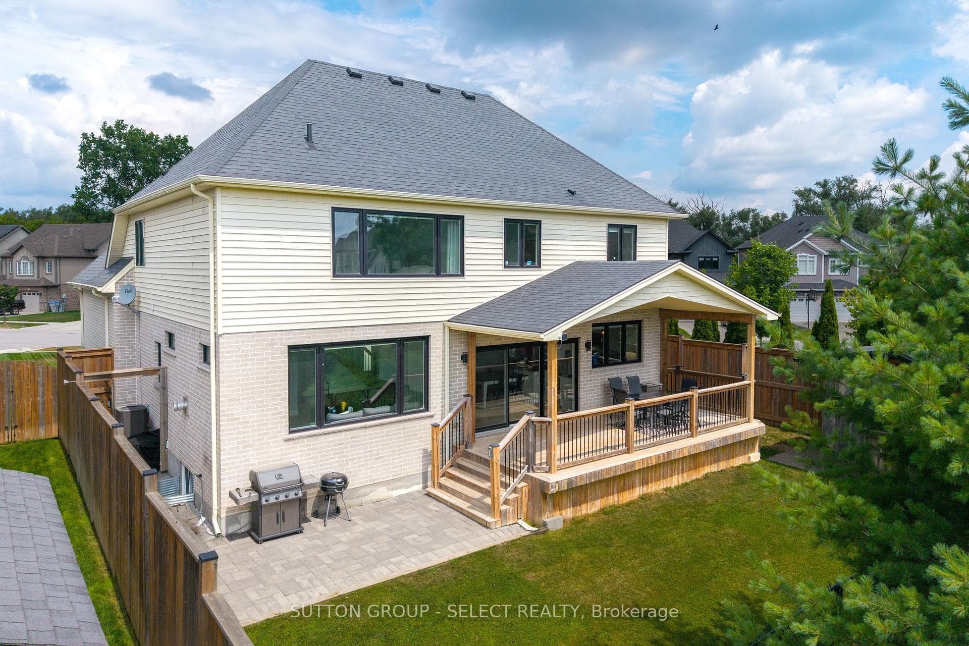 230 Union Avenue photo 41