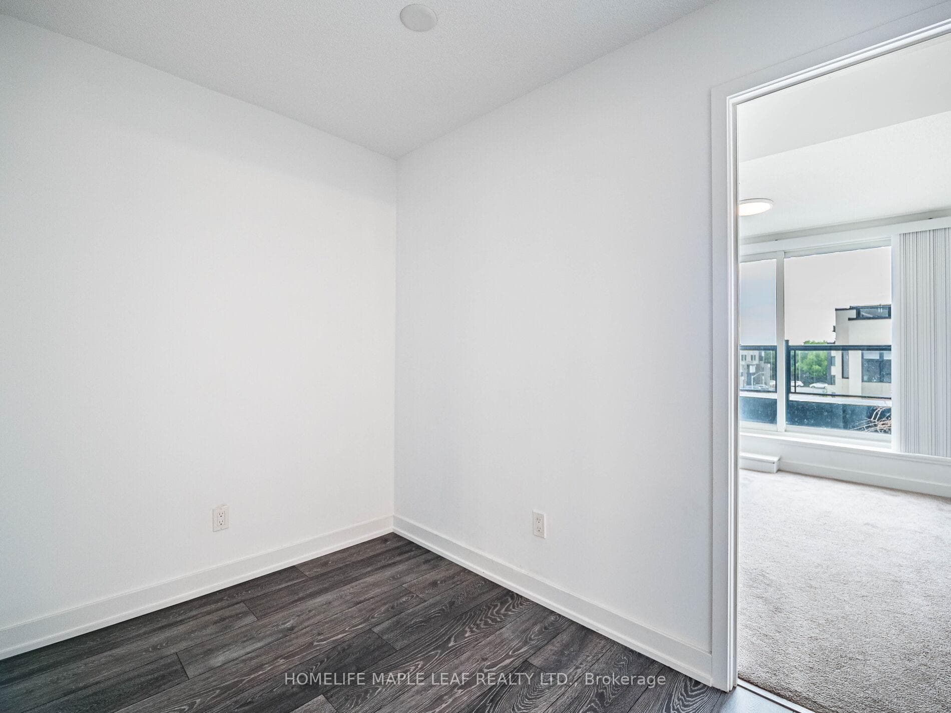 1133 Cooke Boulevard Unit 811 photo 23