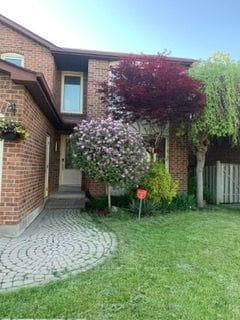 600 York Hill Boulevard photo 1