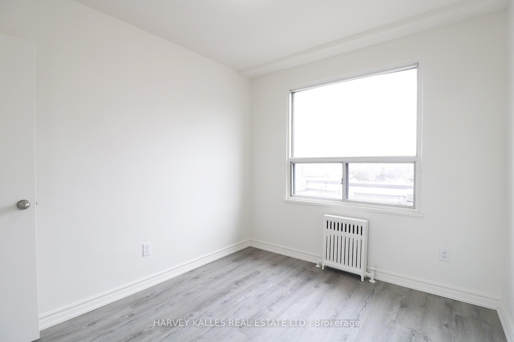 500 Gilbert Avenue Unit 203 photo 9
