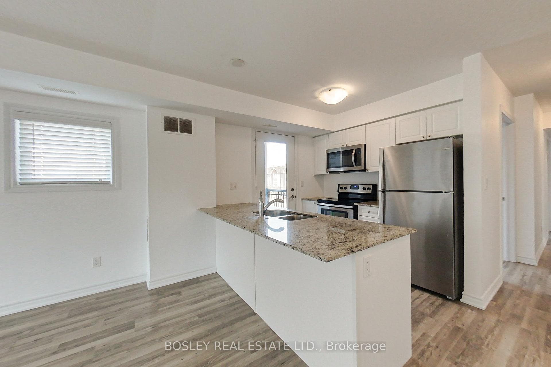 2 Cove Court Unit 208 photo 5