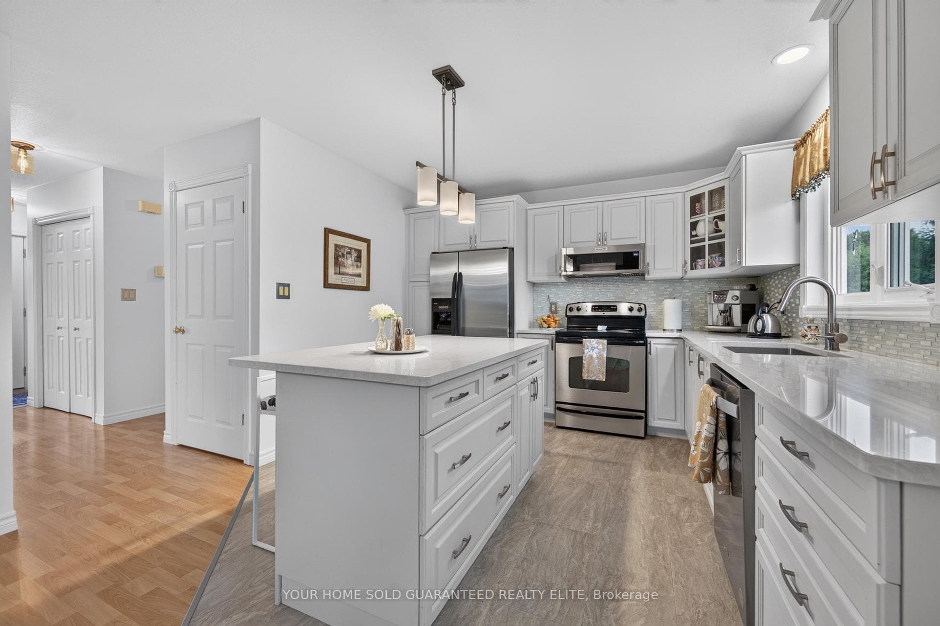 213 Margaret Street photo 11