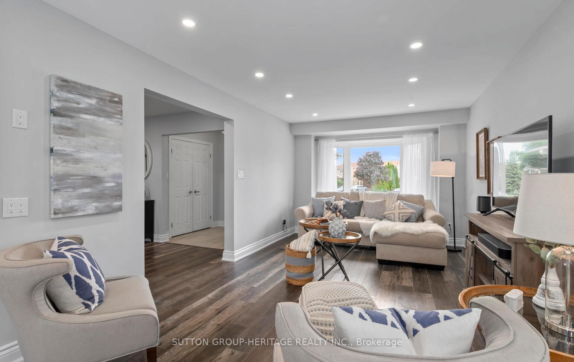 45 Ritchie Avenue photo 5