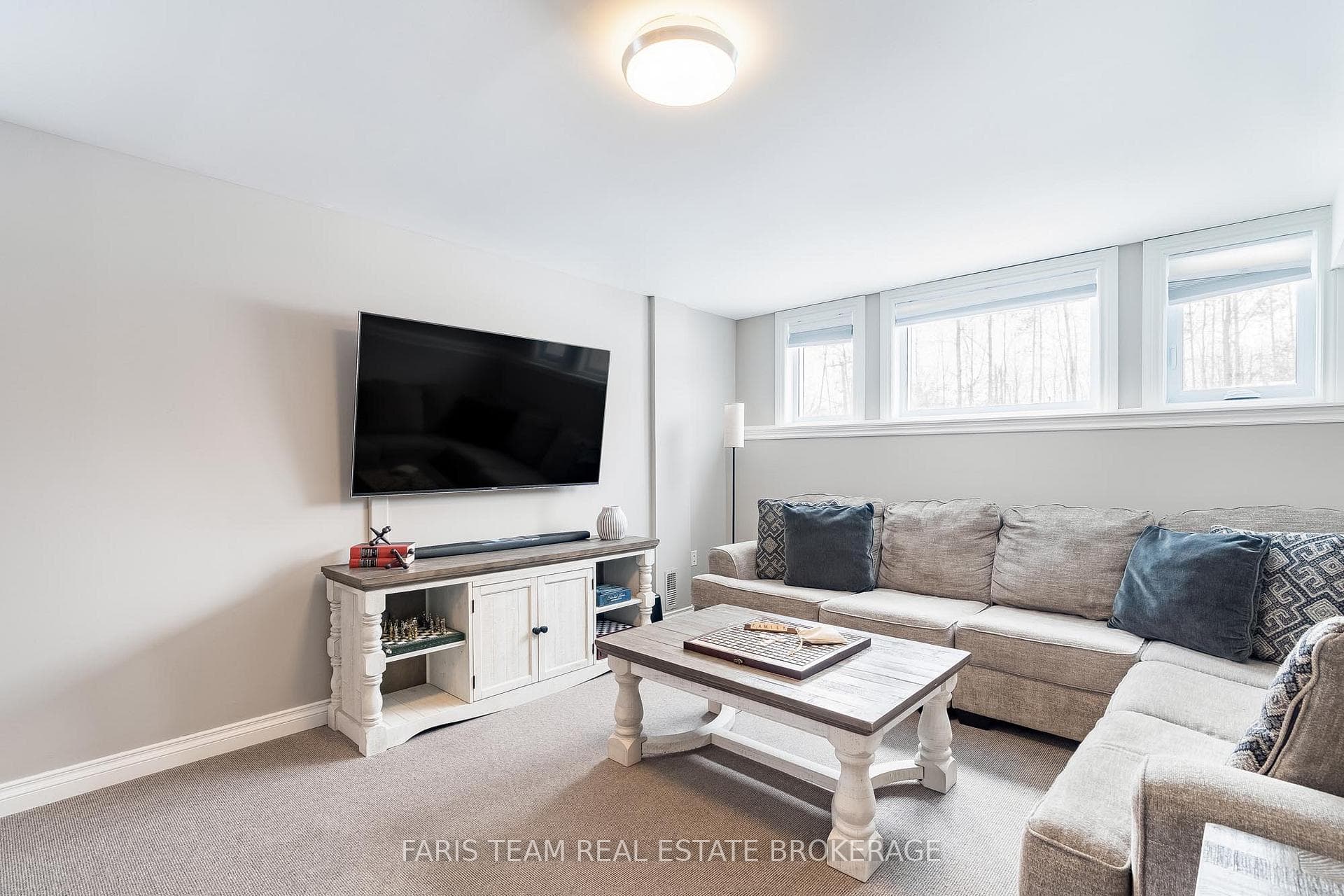 1 Pineview Drive photo 30