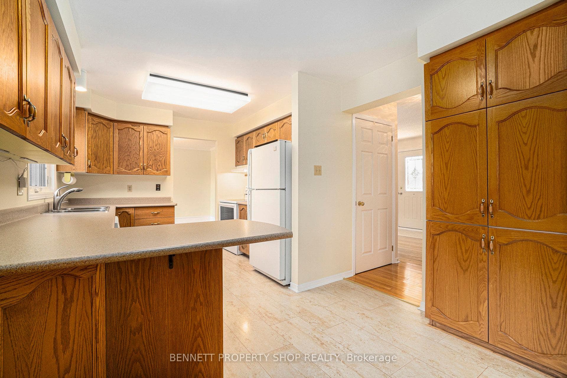 35 Windfield Crescent photo 10