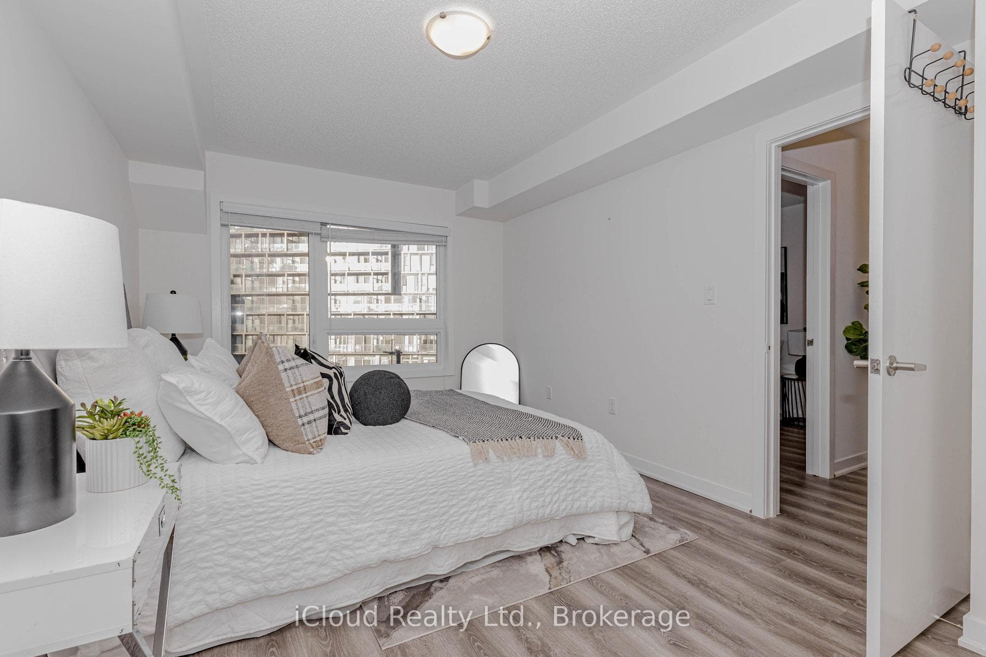 3189 Bastedo Common N/A Unit 69 photo 30
