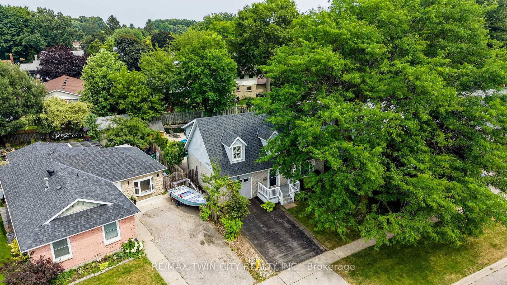 292 Grand Ridge Drive photo 34