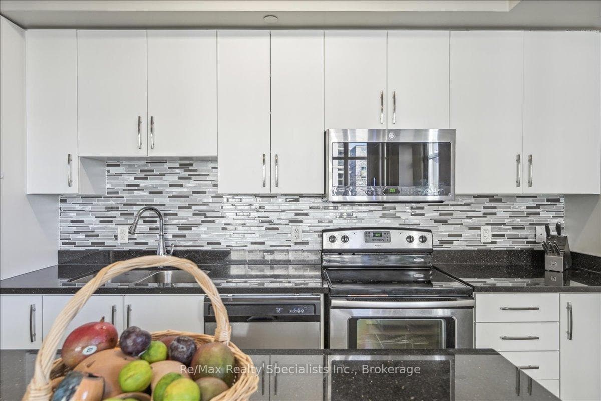 90 Charlton Avenue Unit 311 photo 24