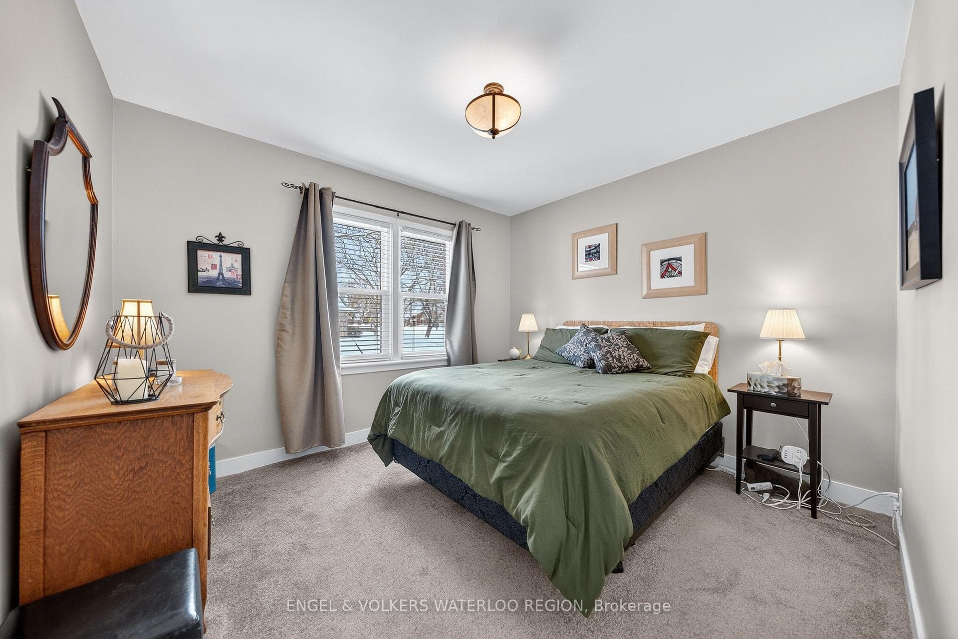 33 Elmwood Avenue photo 23