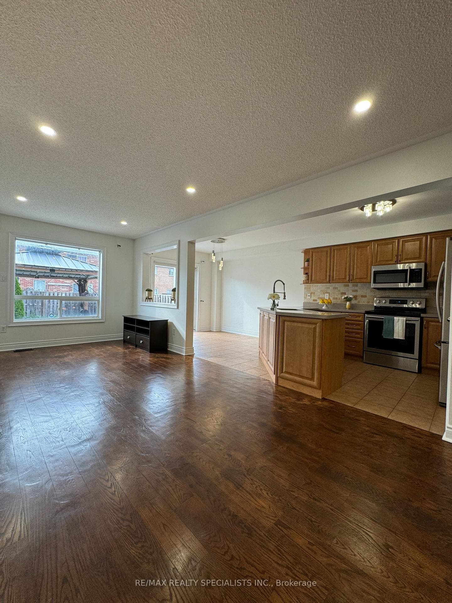 3971 Stardust Drive photo 10