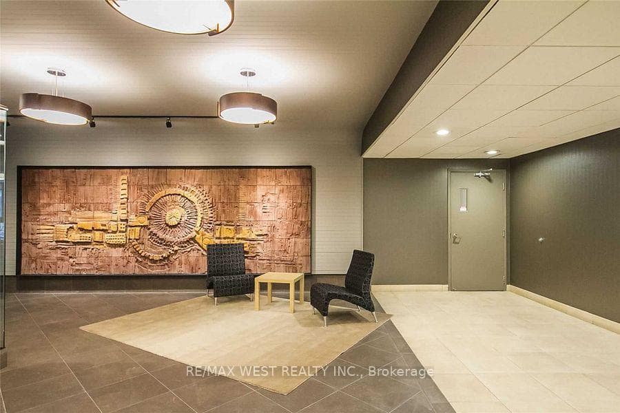 75 Emmett Avenue Unit 1514 photo 7