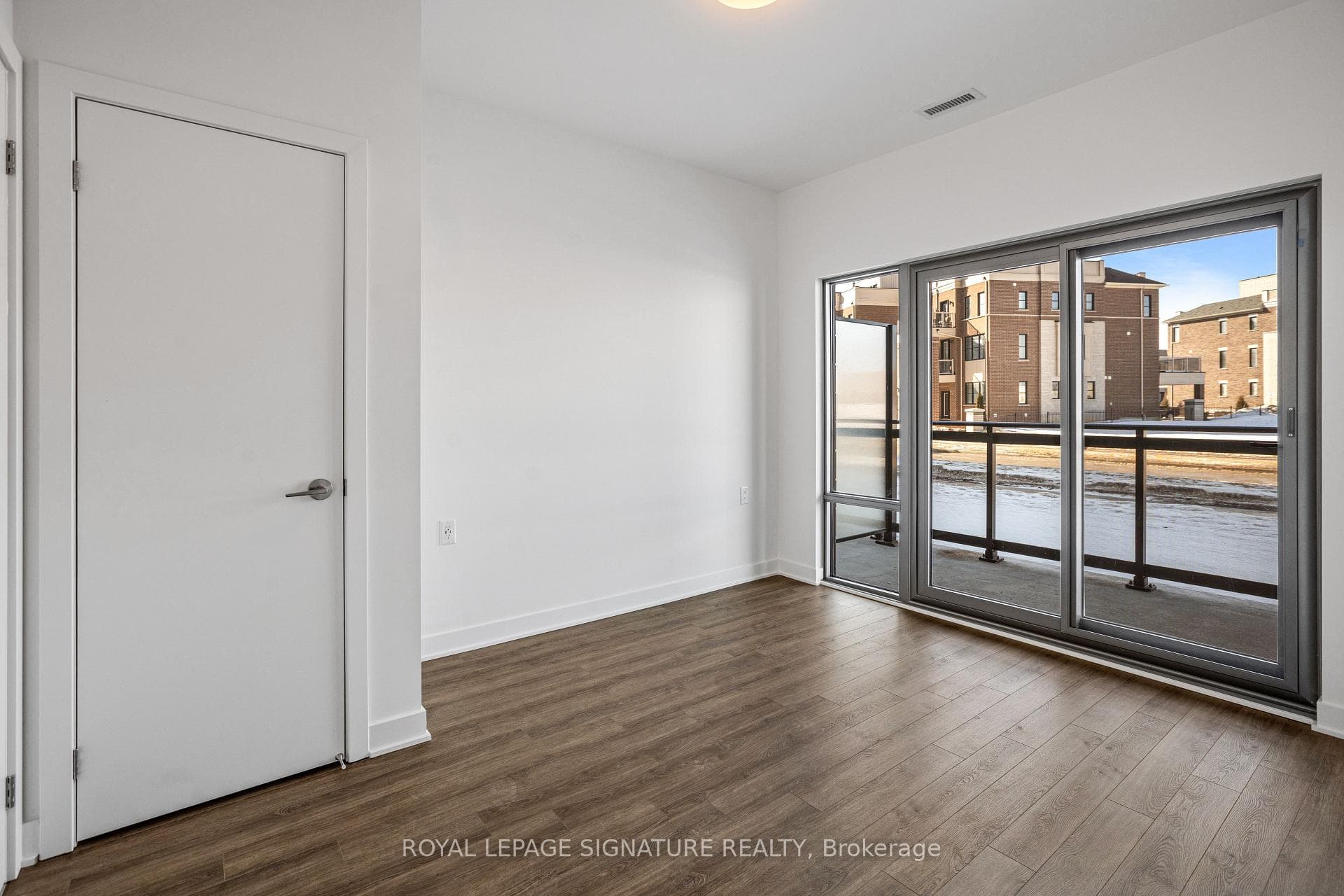 51 Clarington Boulevard Unit 108 photo 19