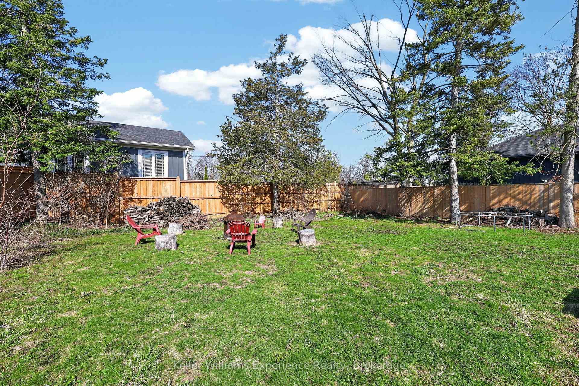 106 Nelson Street photo 39