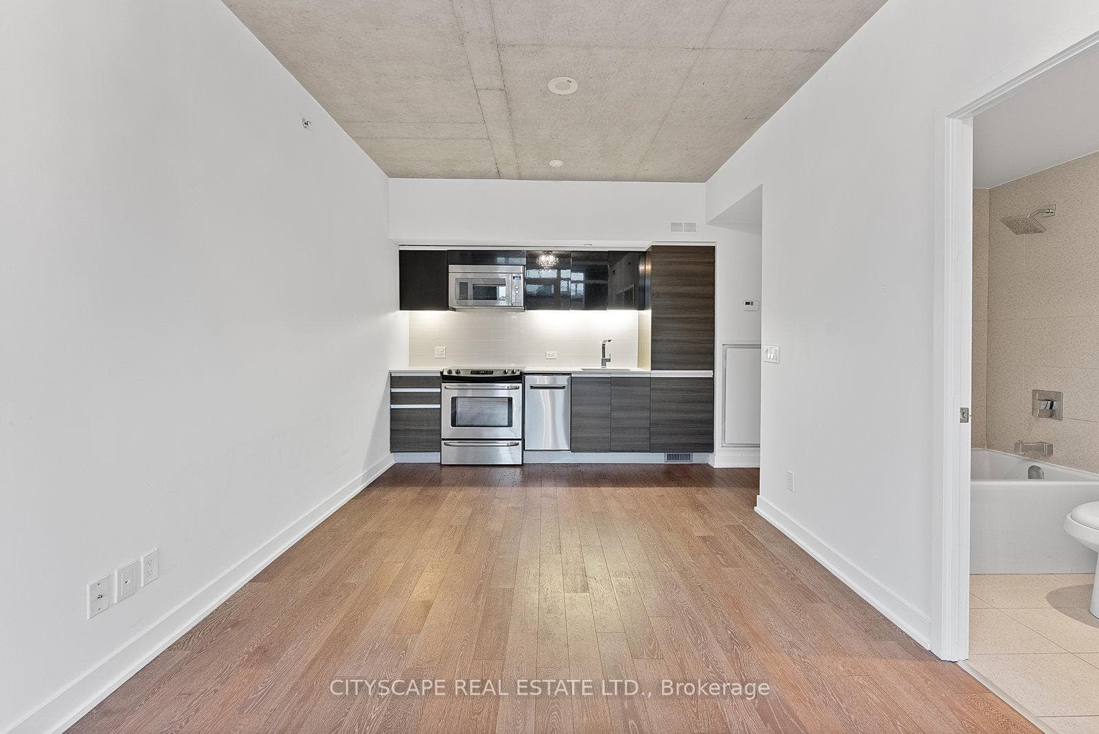 1190 Dundas Street Unit 220 photo 9