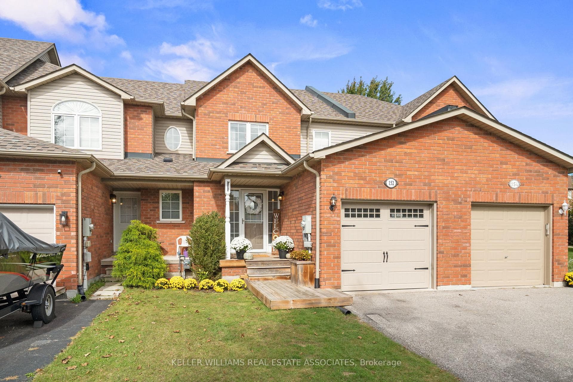 152 Richfield Square photo 1