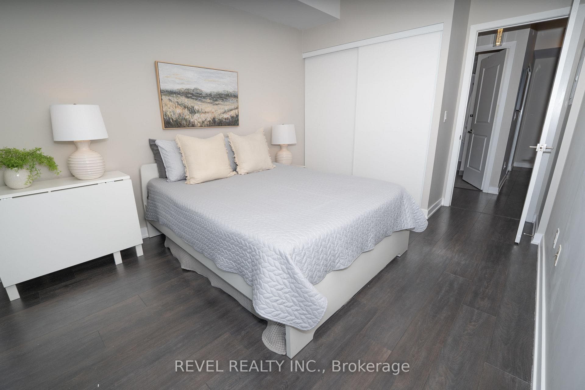 4633 Glen Erin Drive Unit 1705 photo 18