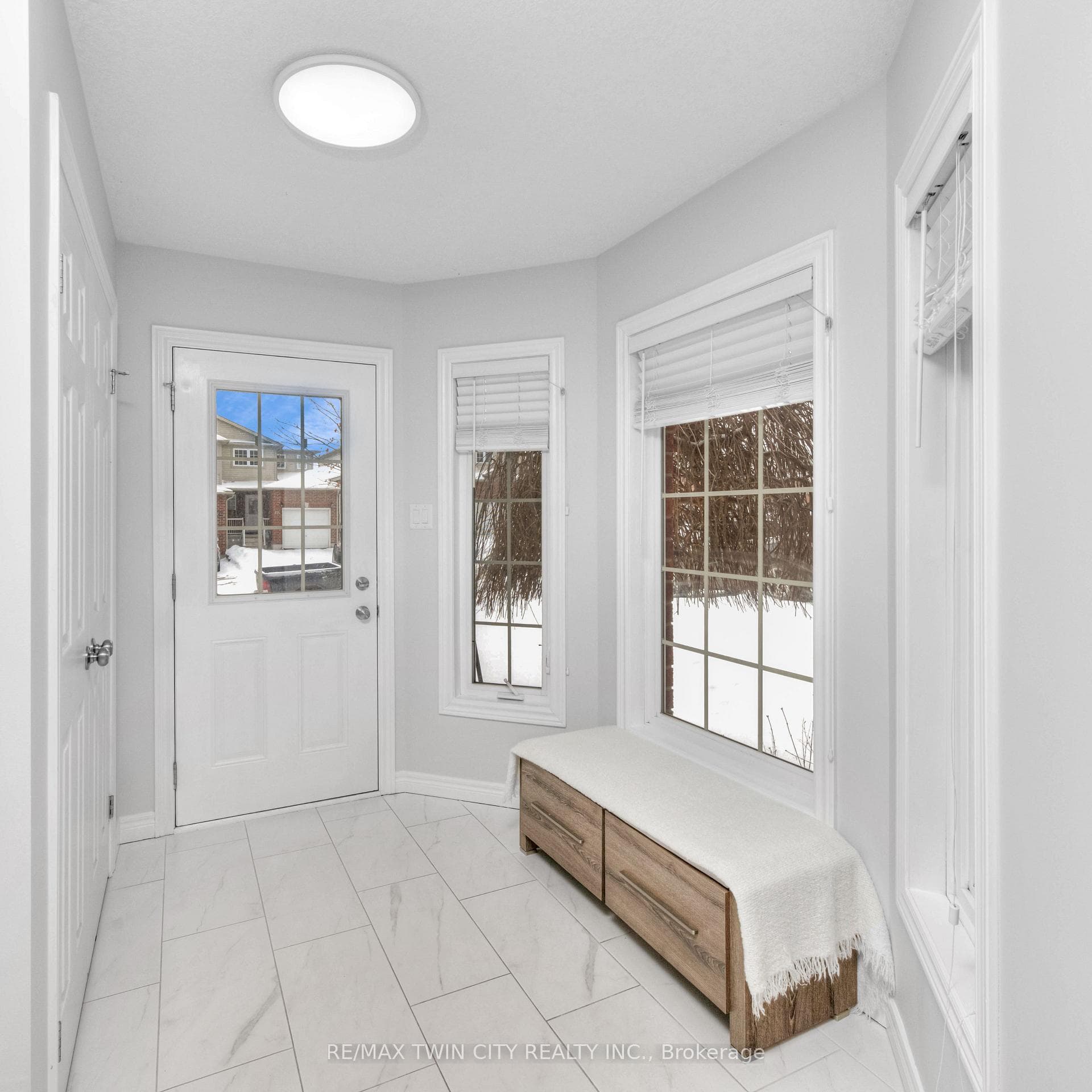115 Upper Mercer Street photo 2