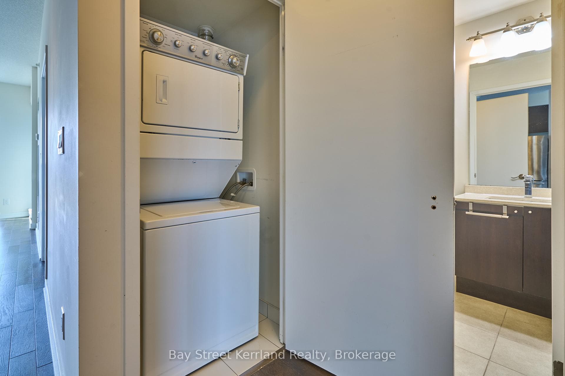 4011 Brickstone Mews Unit 1801 photo 14