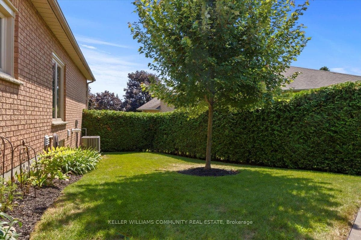 873 Wildflower Court photo 37