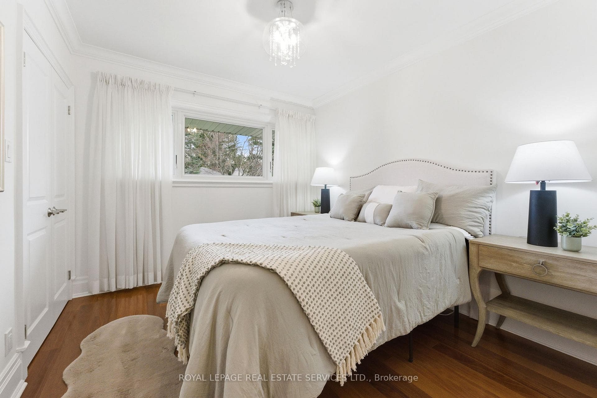 21 Princess Anne Crescent photo 22