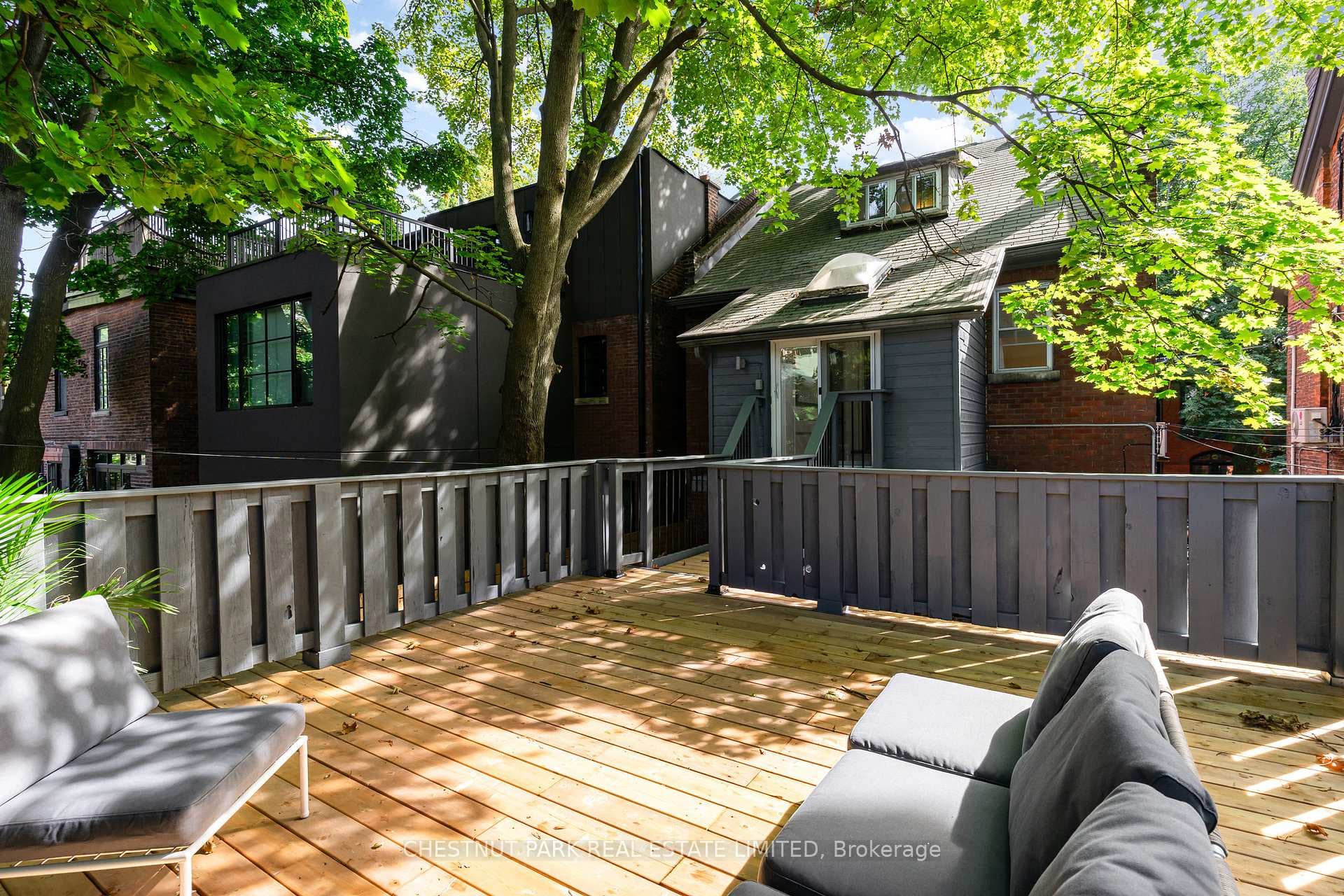 36 Tranby Avenue photo 27