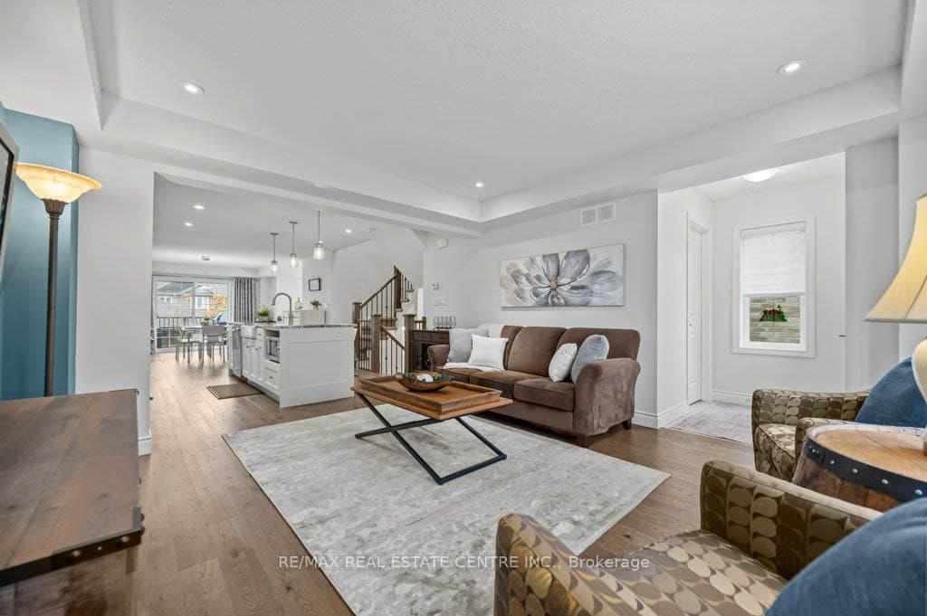 15 Jeffrey Drive photo 4