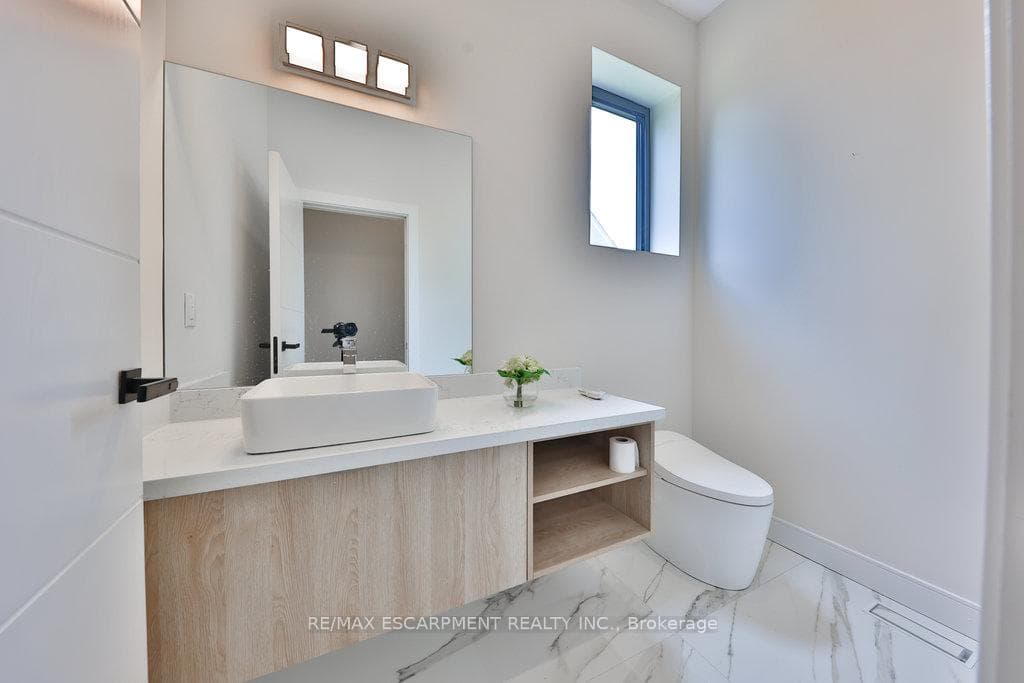 1459 Petrie Way photo 25