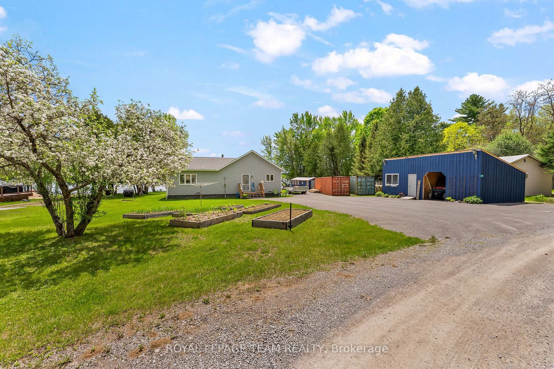 39 Columbine Lane photo 42